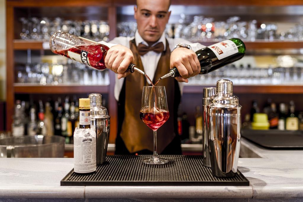 Hotel Ilma Lake Garda Resort リモーネ・スル・ガルダ エクステリア 写真